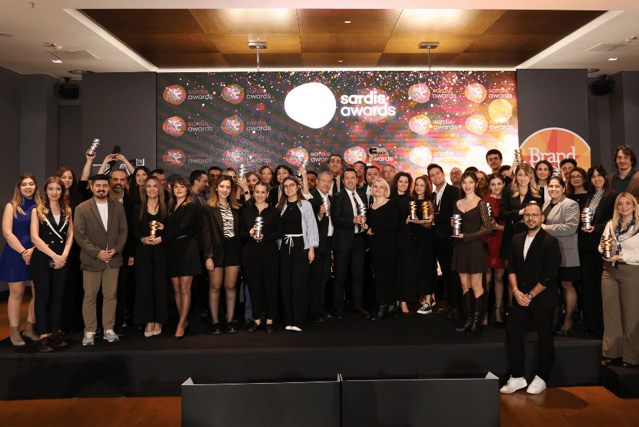 Sardis Ödülleri 2025'te Ödüller Sahiplerini Buldu!